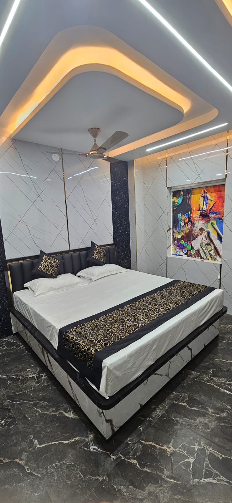 Swaraj Inn AC Twin Double Bed Room - Best Budget-Friendly Accommodation in Paradeep